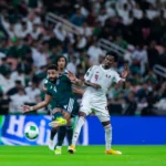 آل شعثان لـ«عكاظ»: دونيس كسب معركة الوسط.. و فرض إيقاعه على العنابي