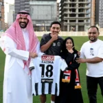 رئيس الشباب يفتح مدرجات «الليوث» مجاناً للجمهور اليمني