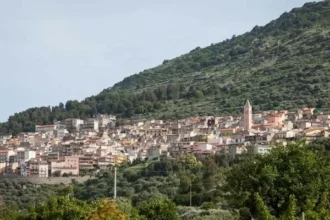 قرية إيطالية تحيّر الباحثين.. نساؤها يعمّرن حتى الـ100