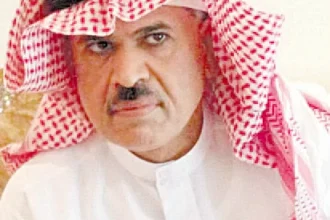 عيونٌ منقوعةٌ في حُلمِها
