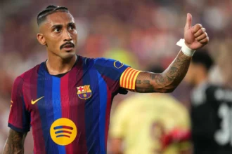 برشلونة يفقد رافينيا أمام خيتافي وغلطة سراي