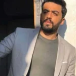 مسلّح يوجه سلاحه إلى إسلام جمال أمام زوجته وابنته.. ماذا حدث؟