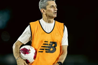 الهلال والسد.. تكتيك إيطالي ضد فكر إسباني