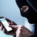 لص يثير الدهشة.. بعد سرقة الهاتف يراسل مالكه طالبًا كلمة المرور!
