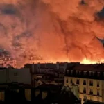 حريق يلتهم أقدم سوق مغطى للمواد الغذائية في باريس