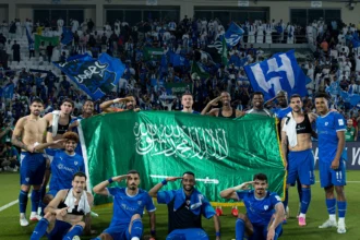 الهلال يرفع راية الوطن بعد هزيمة السد