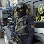 رشاوى وتعاقدات مشبوهة.. حبس مسؤولين بقطاع الغاز في مصر