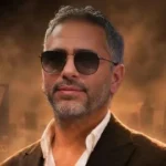 محمد فضل شاكر يكشف حقيقة حفل والده في دبي