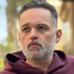 القبض على نيجيرية متهمة بالاعتداء على ابنة محمد محمود عبد العزيز