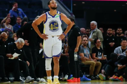 ستيفن كوري يقلق ووريرز قبل موسم NBA