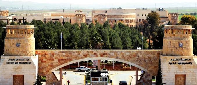 56 باحثا من “العلوم والتكنولوجيا” ضمن أفضل 2% من علماء العالم
