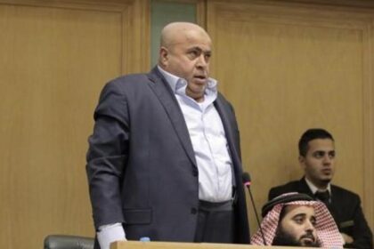 خليل عطية يدين الهجمات على السعودية: استهداف مكة والمدينة ليس طريقاً لتحرير فلسطين