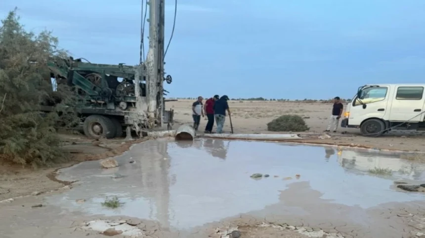 ضبط حفارة تحفر بئرا مخالفة في الجفر بمعان